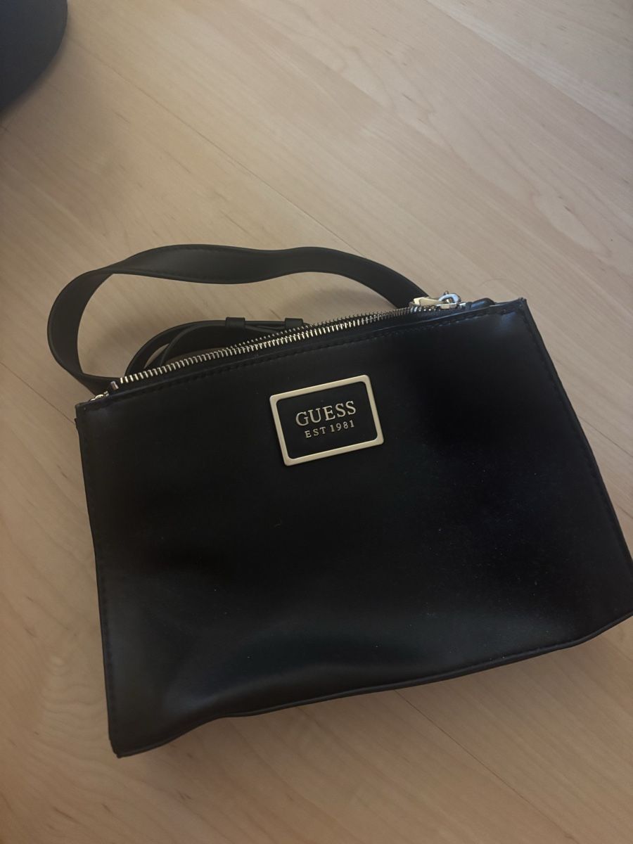 Taschen für Damen: Guess Handtasche schwarz – Neu (gemäss Beschreibung) aus Kehrsatz von ale_zpc6
