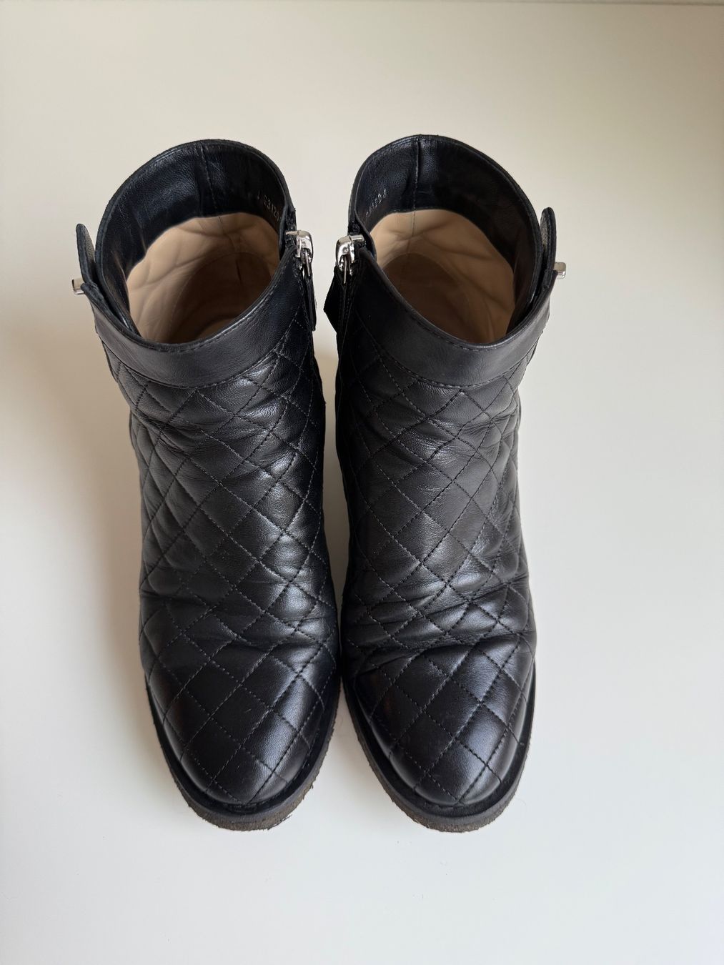 Chanel Scarpe da donna: Chanel Stiefeletten – Usato da Winterthur venduto da 19.19 6