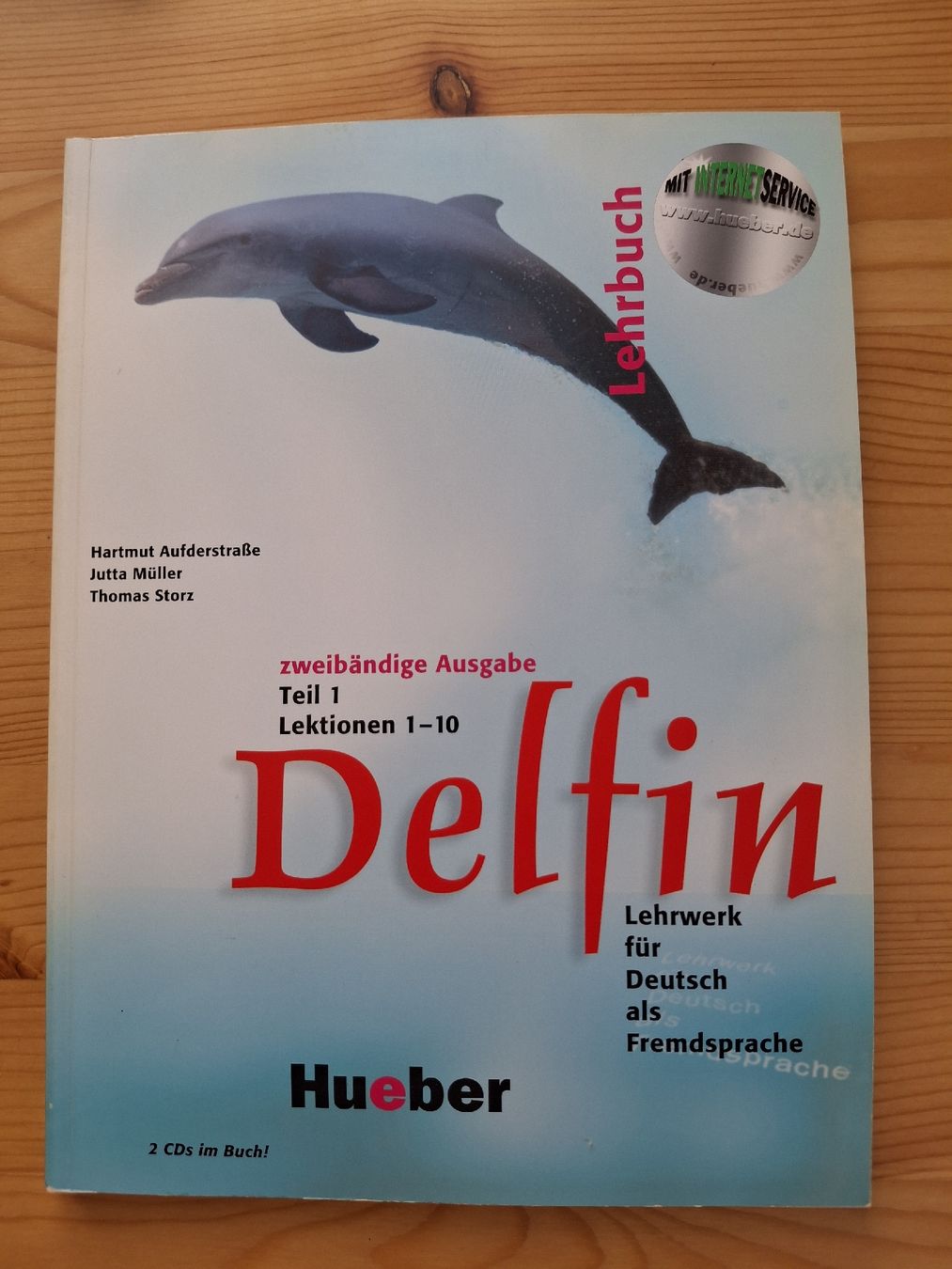 Libri: Delfin Lehrbuch Teil 1, Deutsch A1 – Usato da Zürich venduto da wildflower26