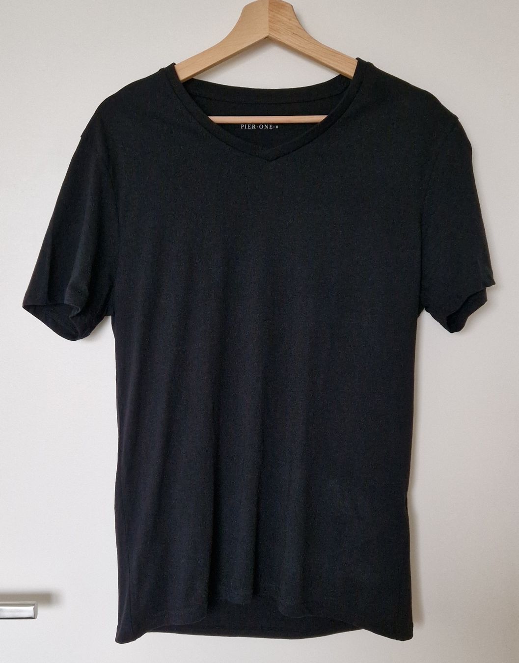 T-Shirts: PIER ONE T-Shirt, Gr. M, schwarz – Neu (gemäss Beschreibung) aus Allschwil von merve_g 2