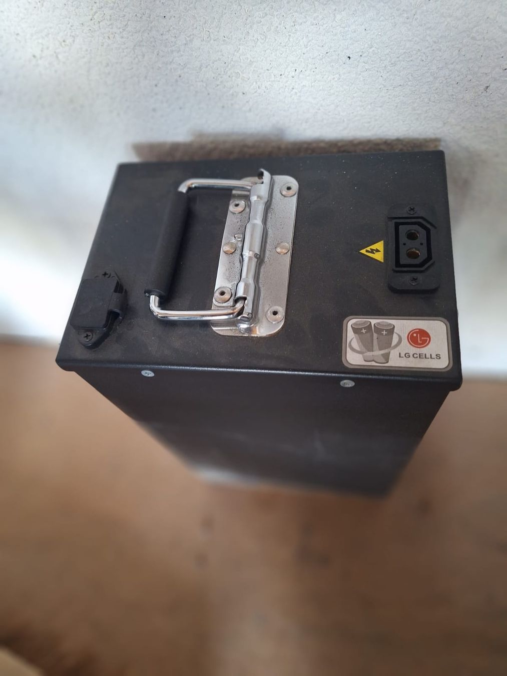 Autres: Elektroroller schwarz 75 km h – D'occasion à Reichenburg par ma__5qhl 4