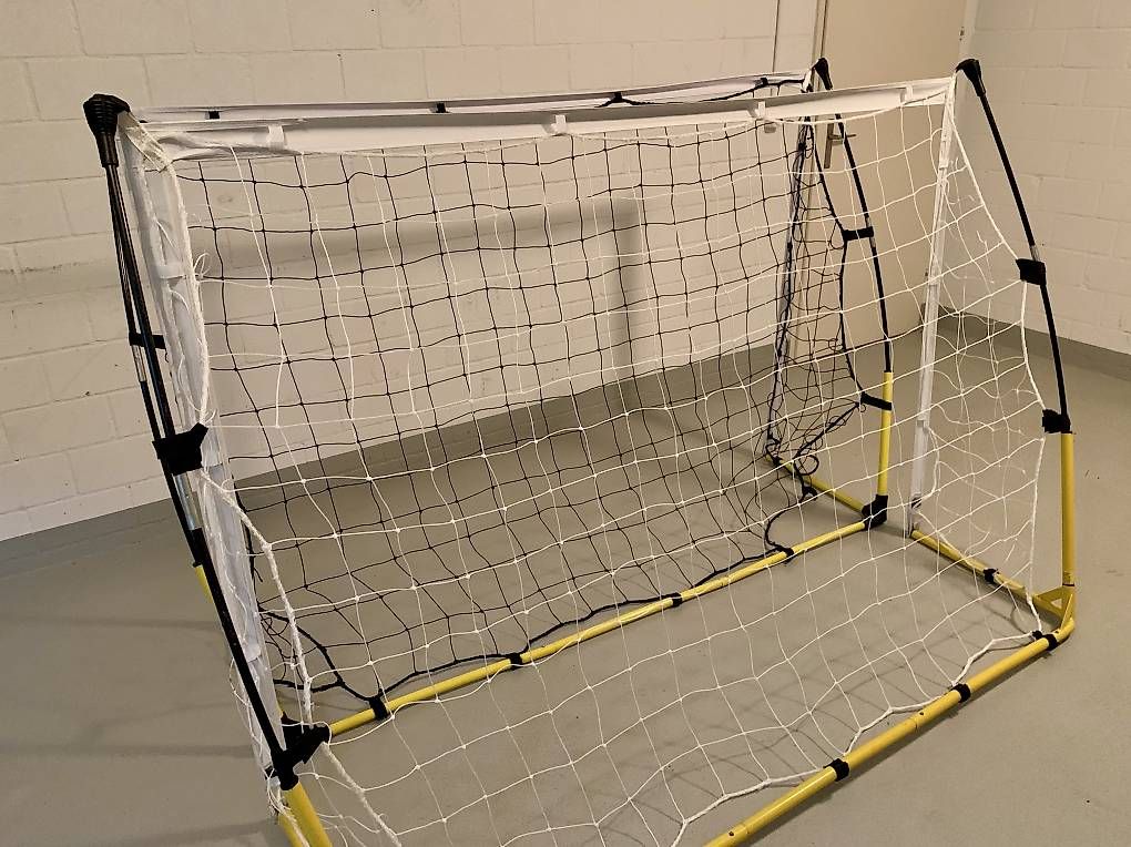 Porte da calcio e da hockey: Fussball Goals SKLZ Quickster – Usato da Villigen venduto da 28Nora82 1