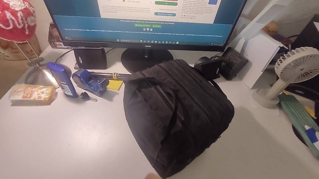 Lettore multimediale portatile: Lecteur DVD portable 2 écrans – Usato da Estavayer-le-Lac venduto da rga_657c 1