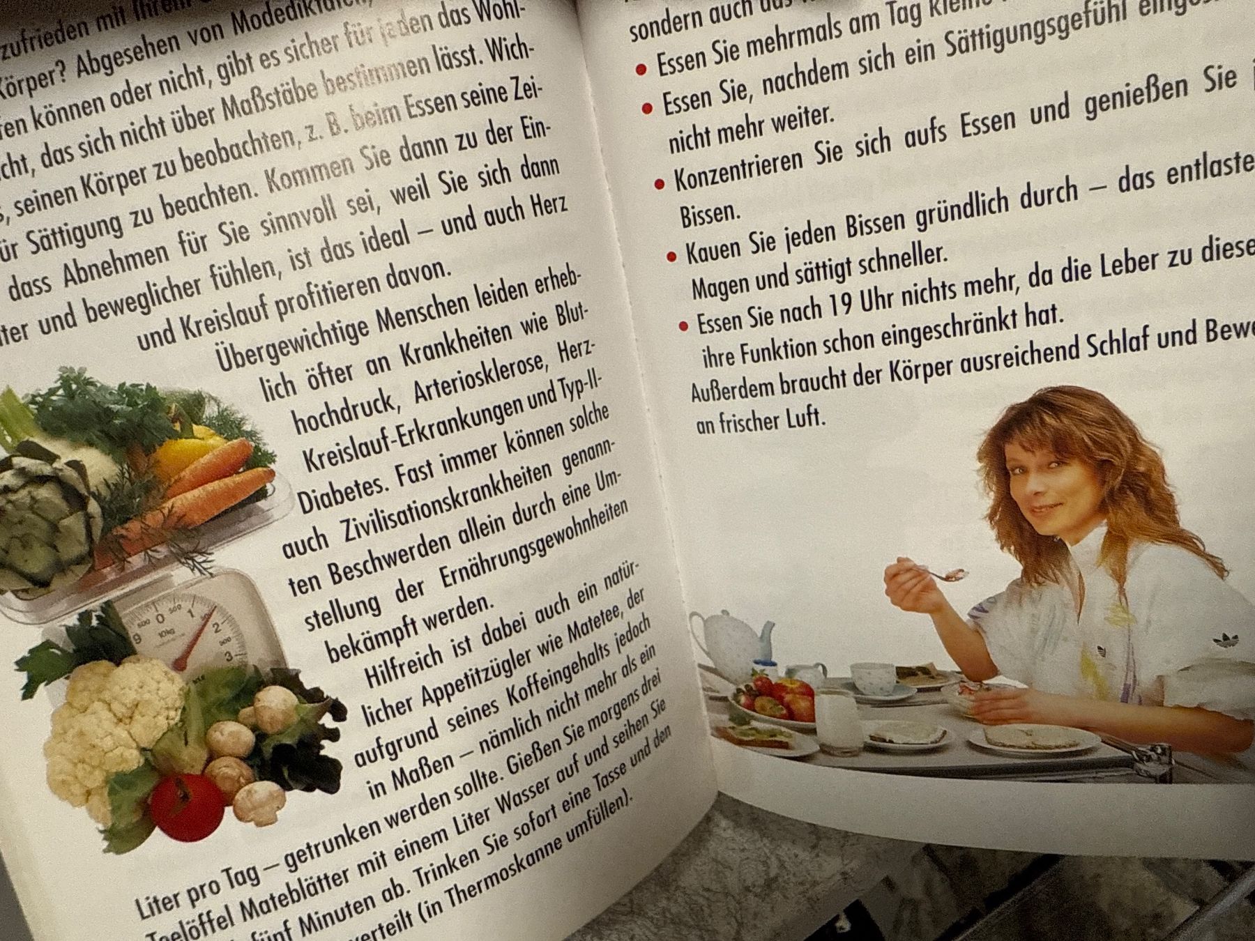 Bücher: 2 alte Kochbücher / Ratgeber – Gebraucht aus Amriswil von used2use 4