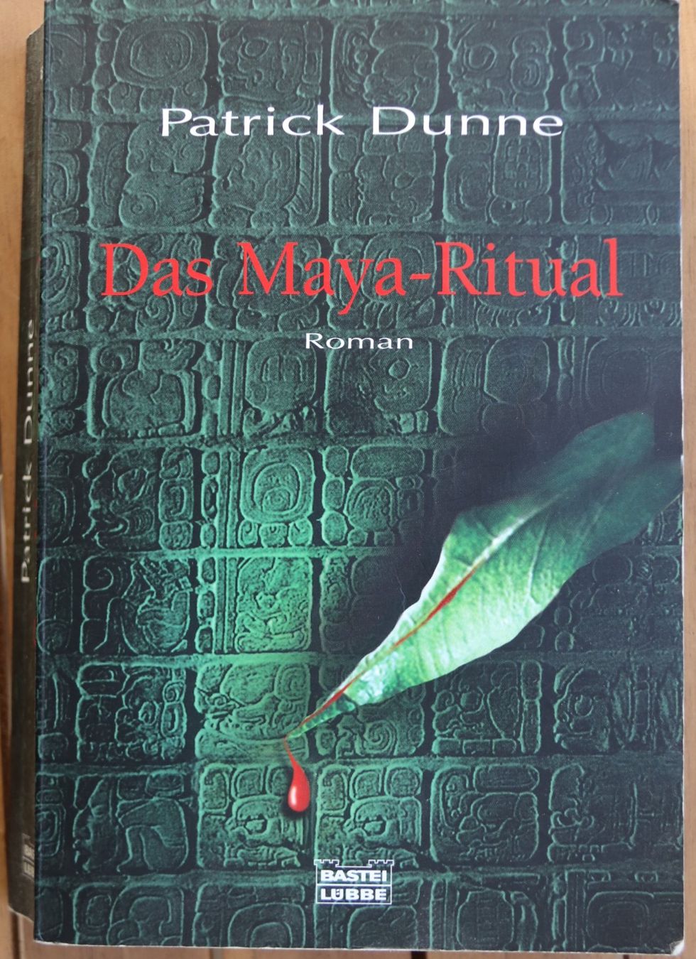 Libri: Das Maya - Ritual von Patrick Dunne – Usato da Glattfelden venduto da Vrenely