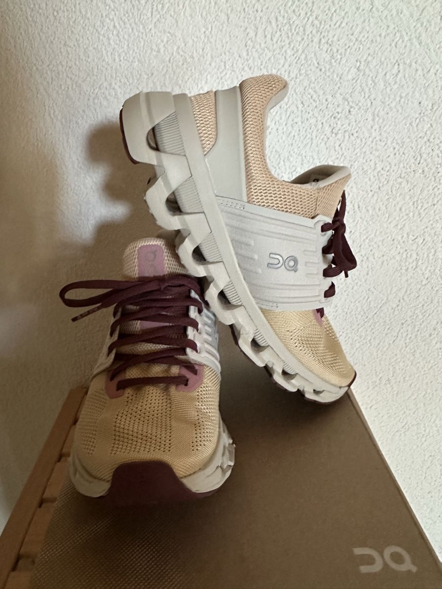 On Damenschuhe: ON Cloudswift 3 AD Damenschuh Grösse 6 neuwertig – Neu und originalverpackt aus Moosseedorf von nassegasse01