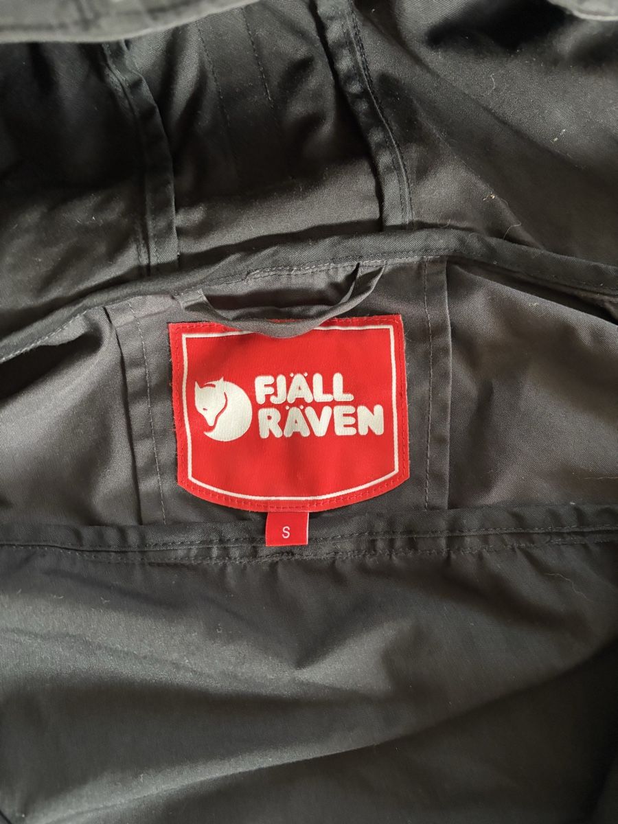 Fjällräven Giacche: Fjällräven Jacke Grösse S – Usato da Hinwil venduto da eri_b76q 1
