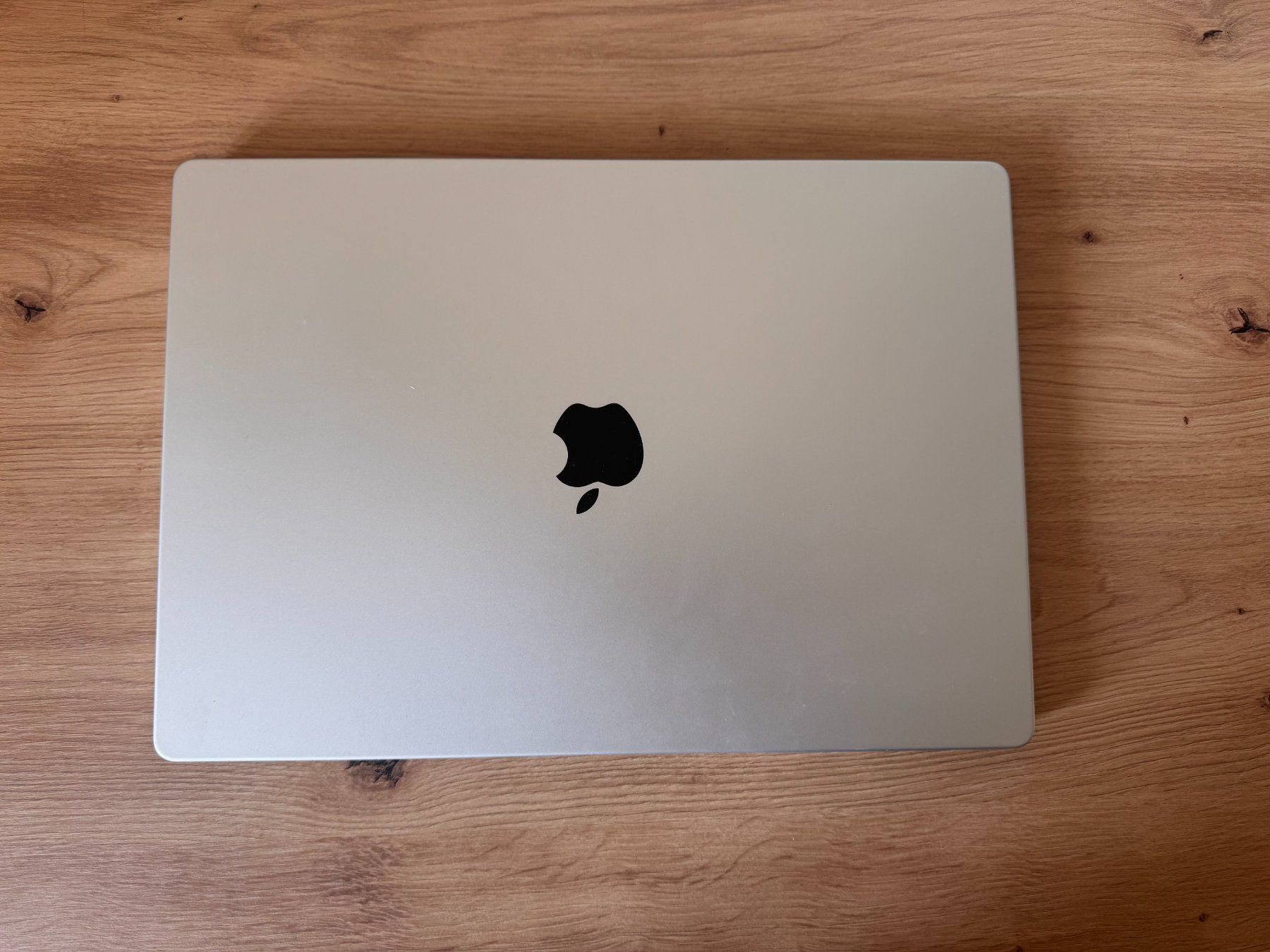 Apple Portables: MacBook Pro 16 Zoll – D'occasion à Winterthur par n.roffler