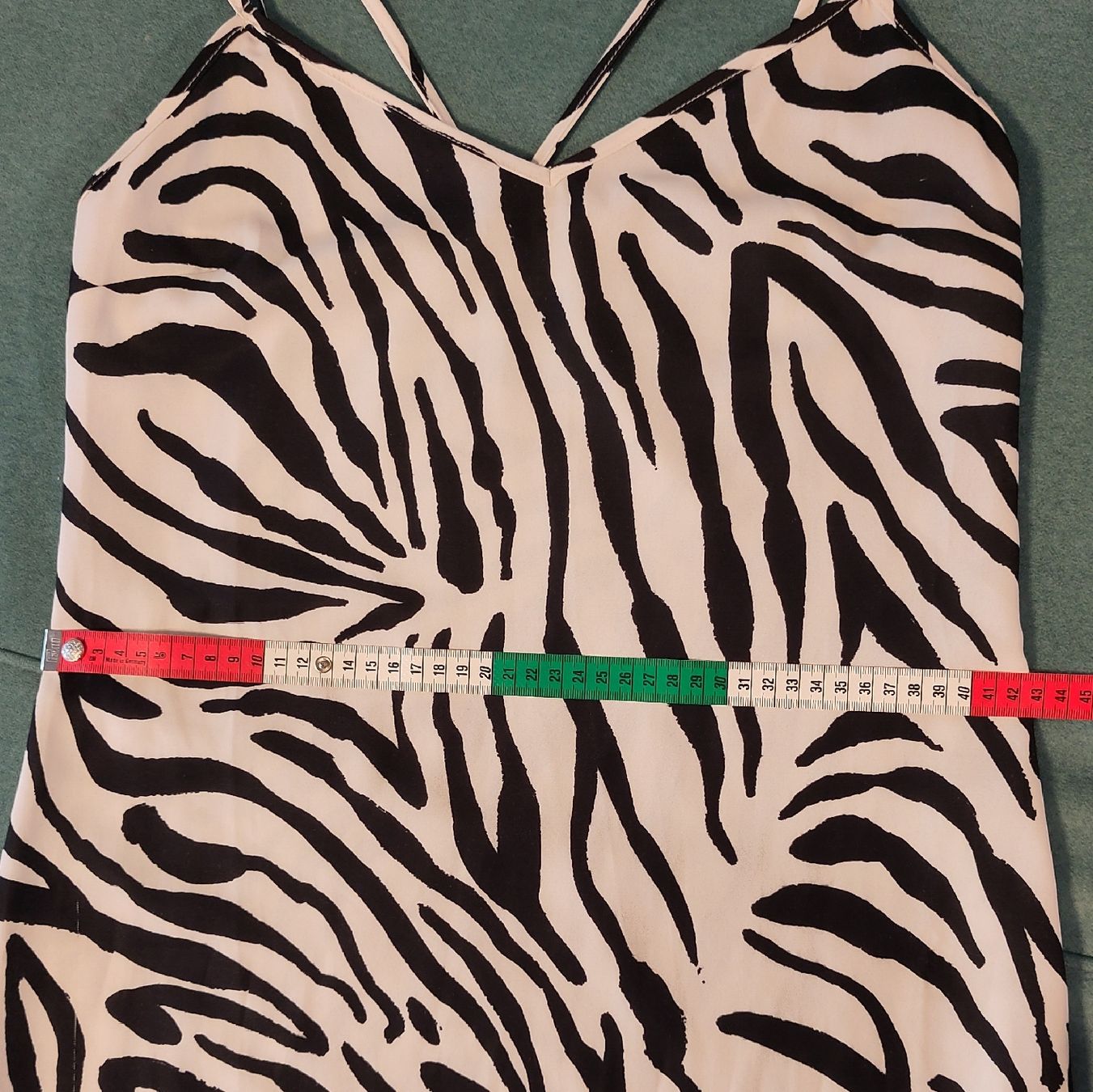 Stradivarius Vestiti: Sommerliches Kleid mit Zebra Print, Gr. S – Usato da Bern venduto da icanhearyoursmile 8