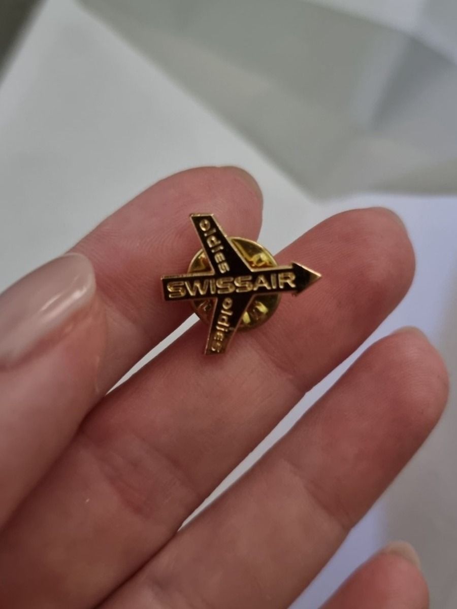 Broschen & Nadeln: Swiss Air Pin/Anstecker – Gebraucht aus Zweidlen von VG159