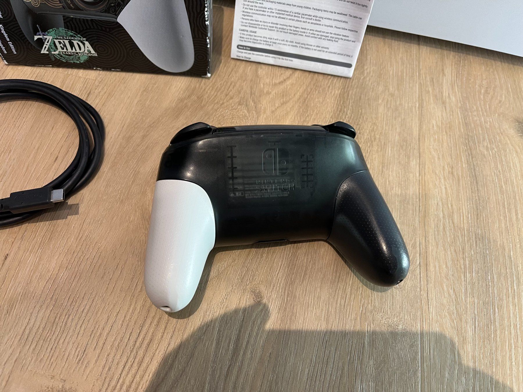 Nintendo Controller: Nintendo Switch Pro Controller - Zelda Edition OVP – Gebraucht aus St. Gallen von ger_8vsx 2