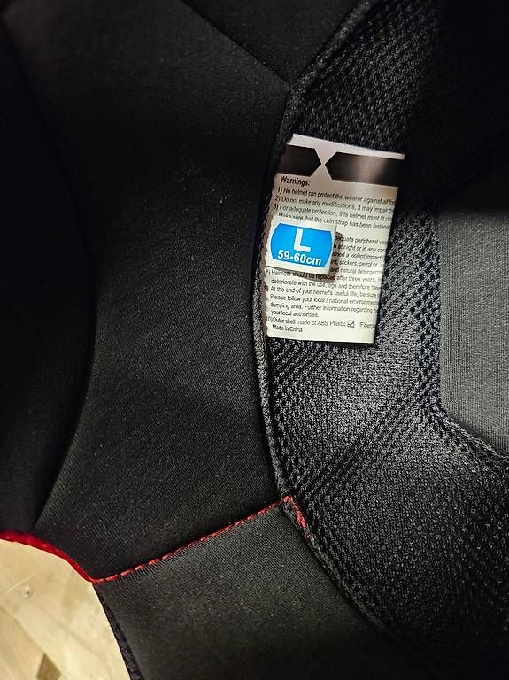 Caschi & visiere: 2 Casques de moto IXS  – Usato da St-Barthélemy VD venduto da meal83 3