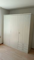 Massiver, grosser Holzschrank, Shabbychic, Retro, 70erjahre