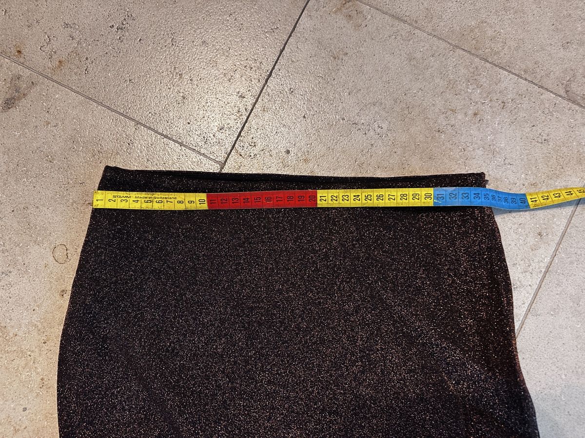 Pinko Gonne: Pinko Glitzer Rock Gr. 36 – Usato da Buchs SG venduto da Sunie 2