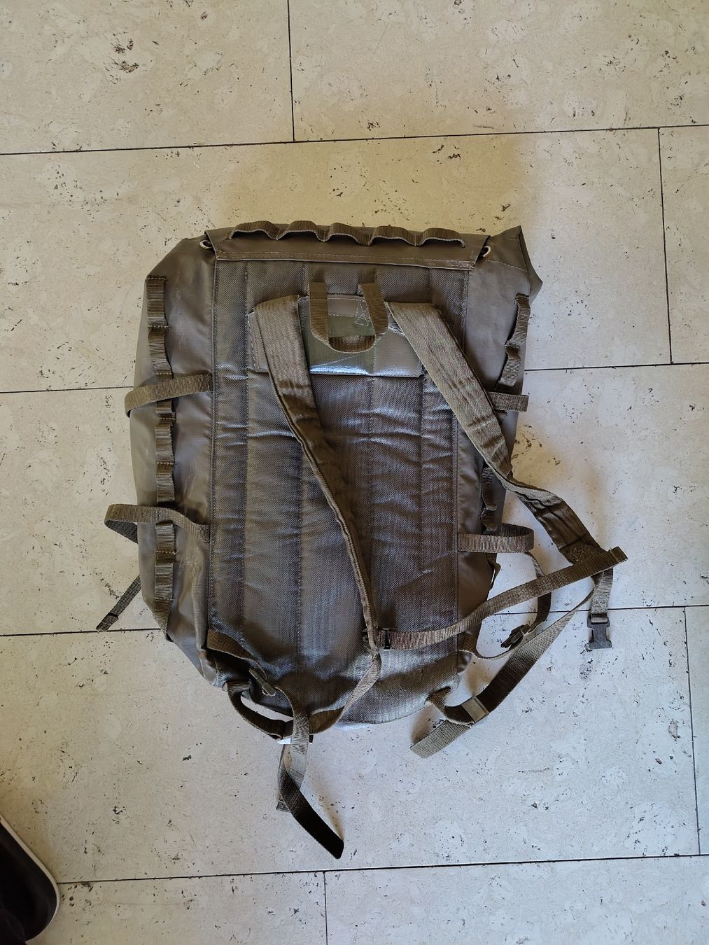 Sacs à dos: Kampfrucksack 90 – D'occasion à Langnau b. Reiden par muurbuur 1
