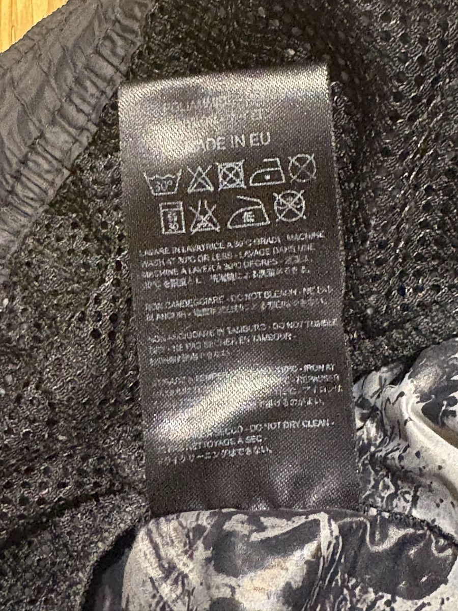 Costumi da bagno: ORIGINAL MARCELO BURLON BADEHOSE SHORTS SMALL – Usato da Zürich venduto da sombrero96 4