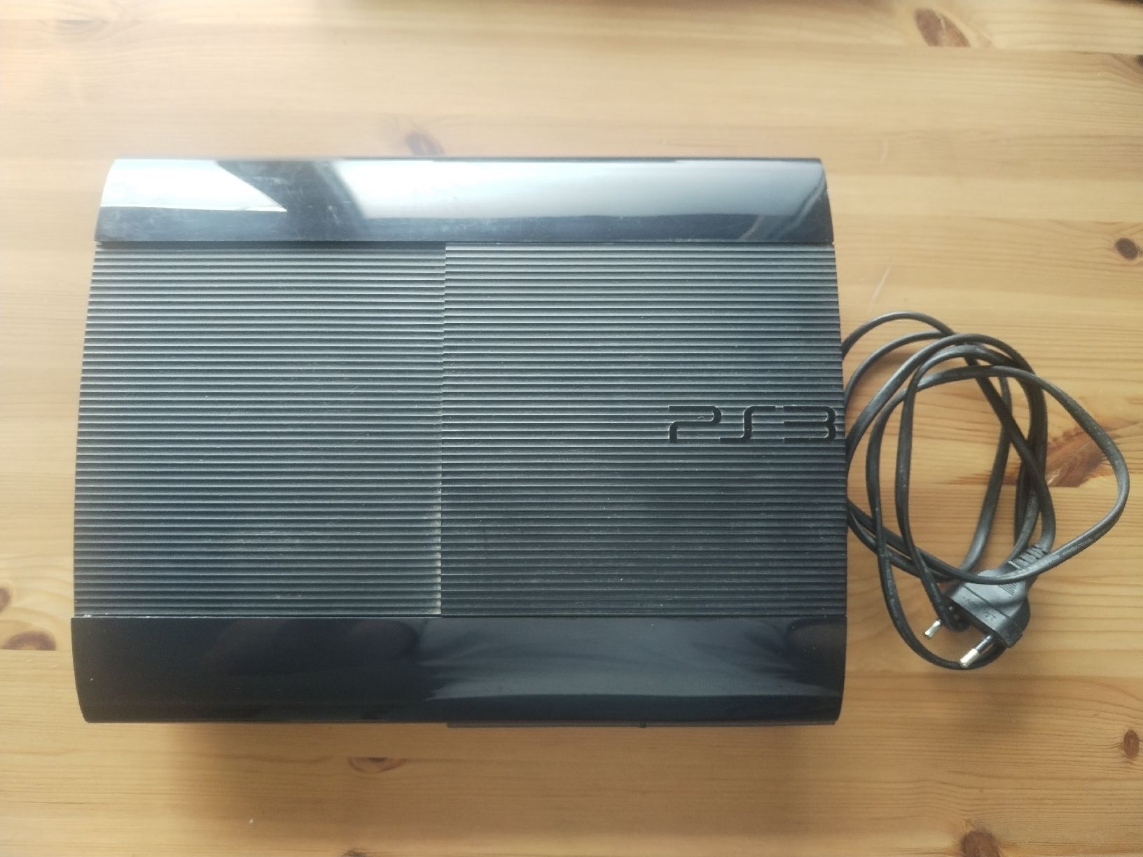 Sony Console: PS3 Play Station 3 + 7 games + 2 dualshock controllers – Usato da Fribourg venduto da Antonio_Ramos 3