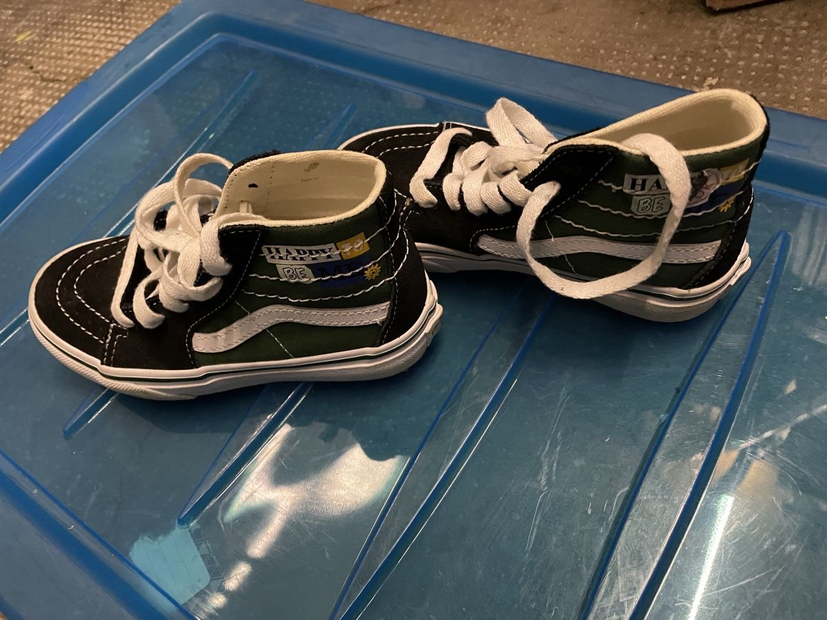 Vans Scarpe per ragazzi: Kinder Sneaker Vans Gr. 30 – Nuovo (secondo la descrizione) da Davos Dorf venduto da Enzian5105