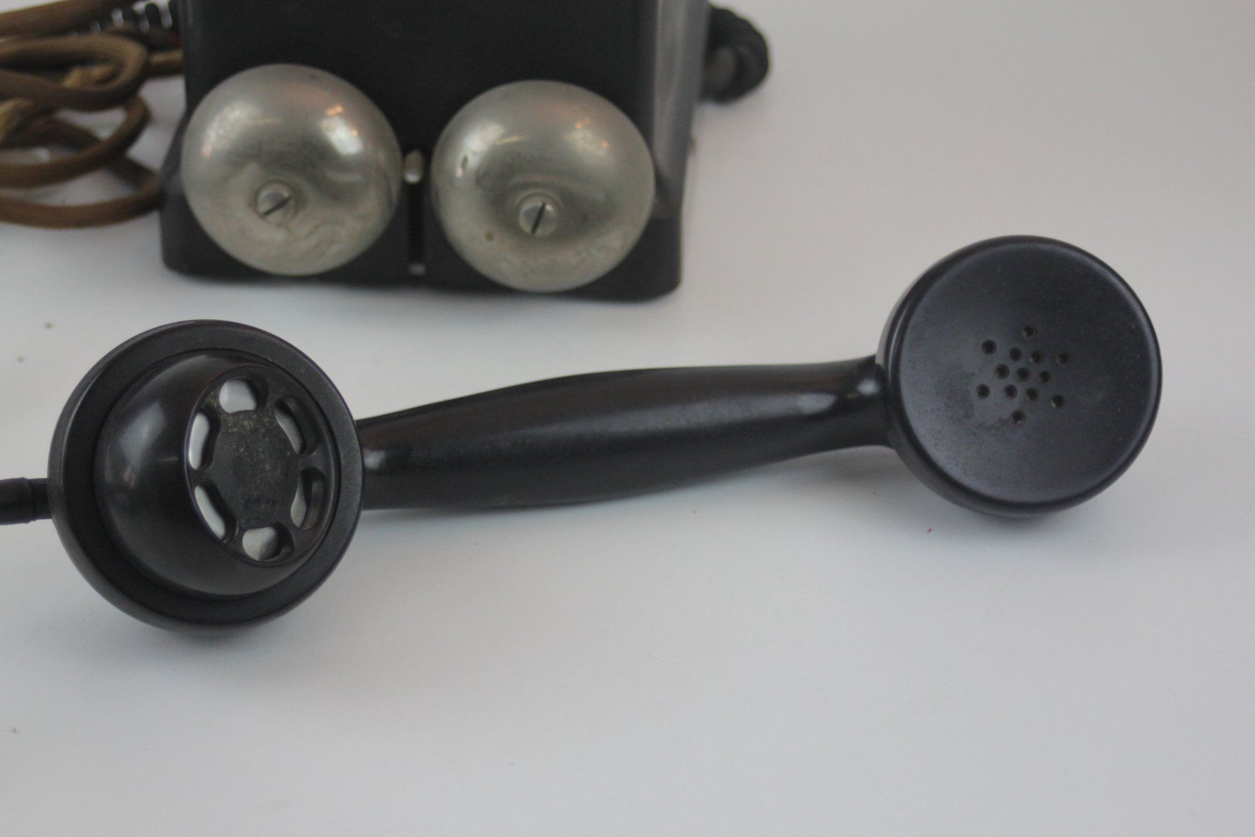 Telefoni: Altes Wählscheibentelefon Bakelit Vintage Schwarz – Usato da Basel venduto da IRMAundFRED 3