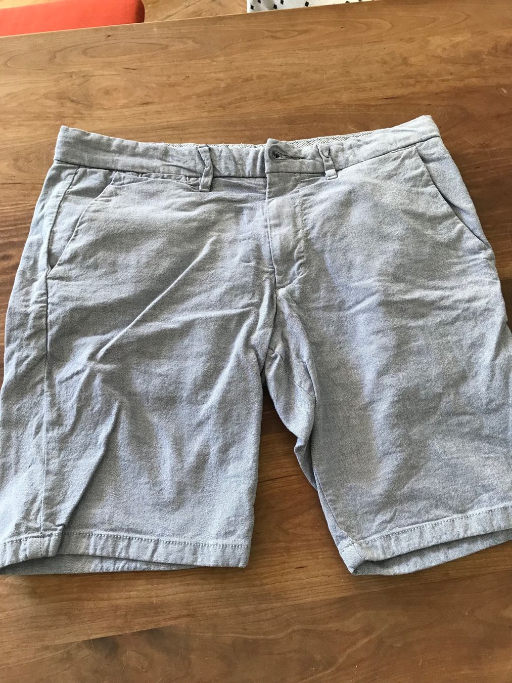 Pantaloni: Kurze Hose, blau, W32 – Usato da Lostorf venduto da Gavia