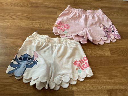 2x Kinder Shorts pink/weiss Grösse 140 Stitch & Angel Disney