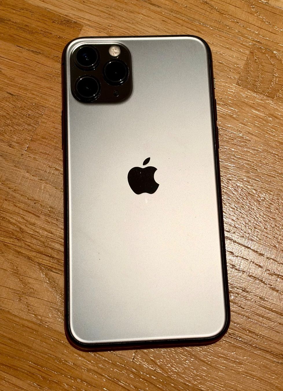 Apple Handys / Smartphones: iPhone 11 Pro 256GB – Gebraucht aus Wetzikon ZH von brotzilla 1