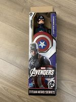 Super-héros Captain America Hasbro Titan Hero