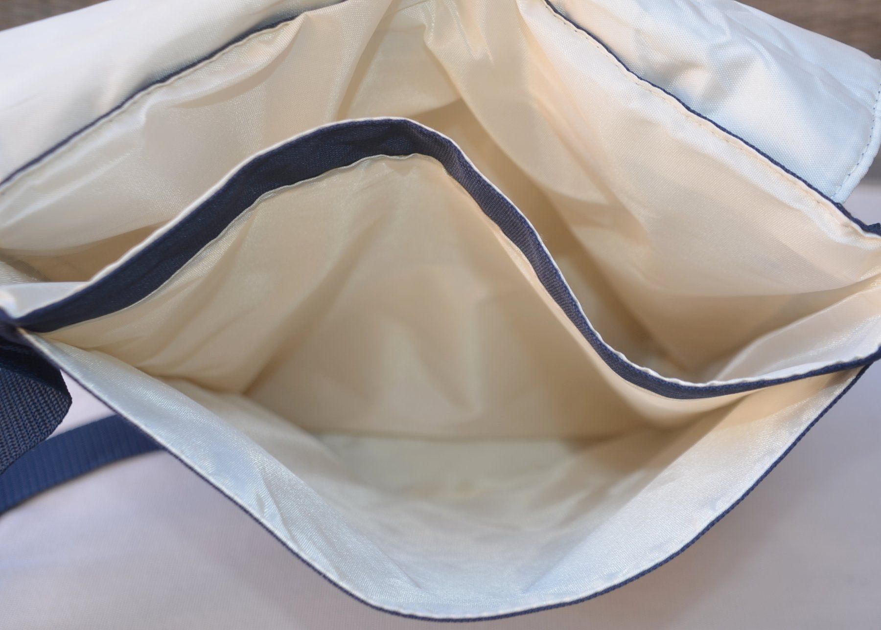 Jean Paul Gaultier Taschen: Jean Paul Gaultier Tasche / sac – Gebraucht aus Collonges von Auganien 7