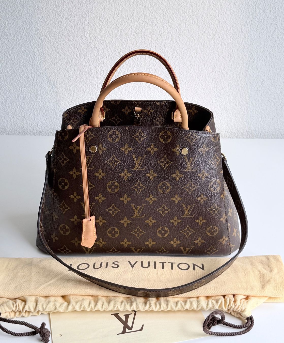 Louis Vuitton Borse da donna: Louis Vuitton Montaingne – Usato da Reinach AG venduto da BisMad3 5