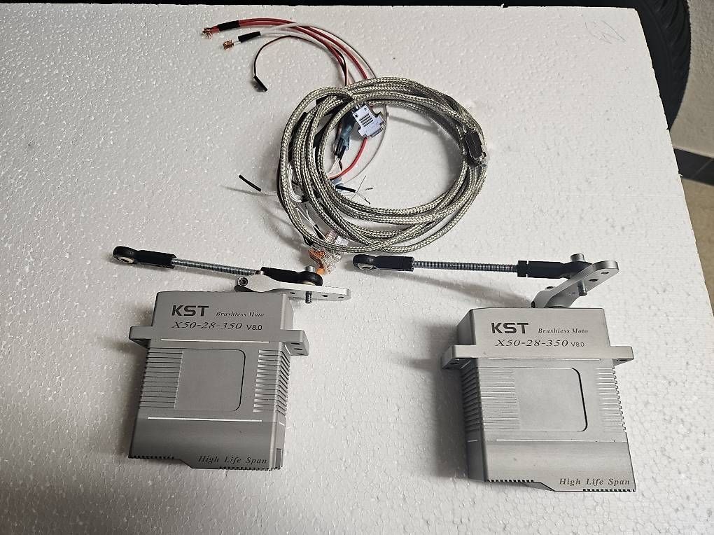RC Modellbau: KST Servo gross – Neu und originalverpackt aus Einsiedeln von RomanB. 1