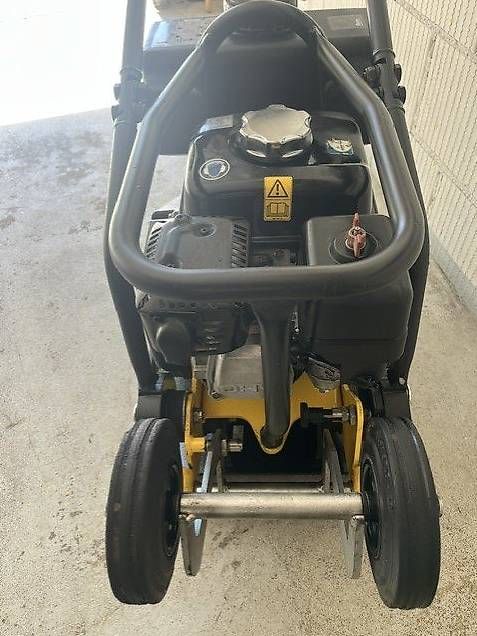 Escavatori: Bomag Profi Vibroplattte Bagger Stampfer Baumaschine – Usato da Biel venduto da Baubet72 2