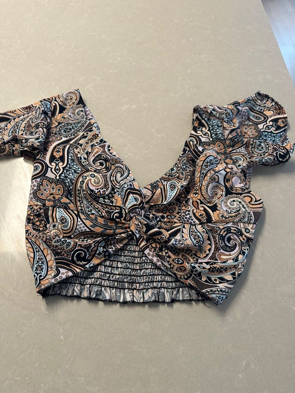 Top: Paisley Crop Top Boho Style Gr. L – Usato da Weggis venduto da _GMA9