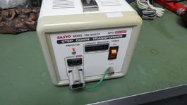 Transformator (240/220 => 100 V, 1500 Watt) Candycab