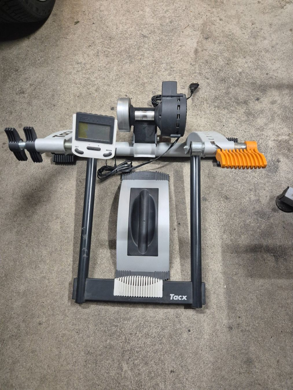 Tacx Hometrainer: TACX Rollentrainer T1670 Basic – Usato da Steinach venduto da ACMO32O 1