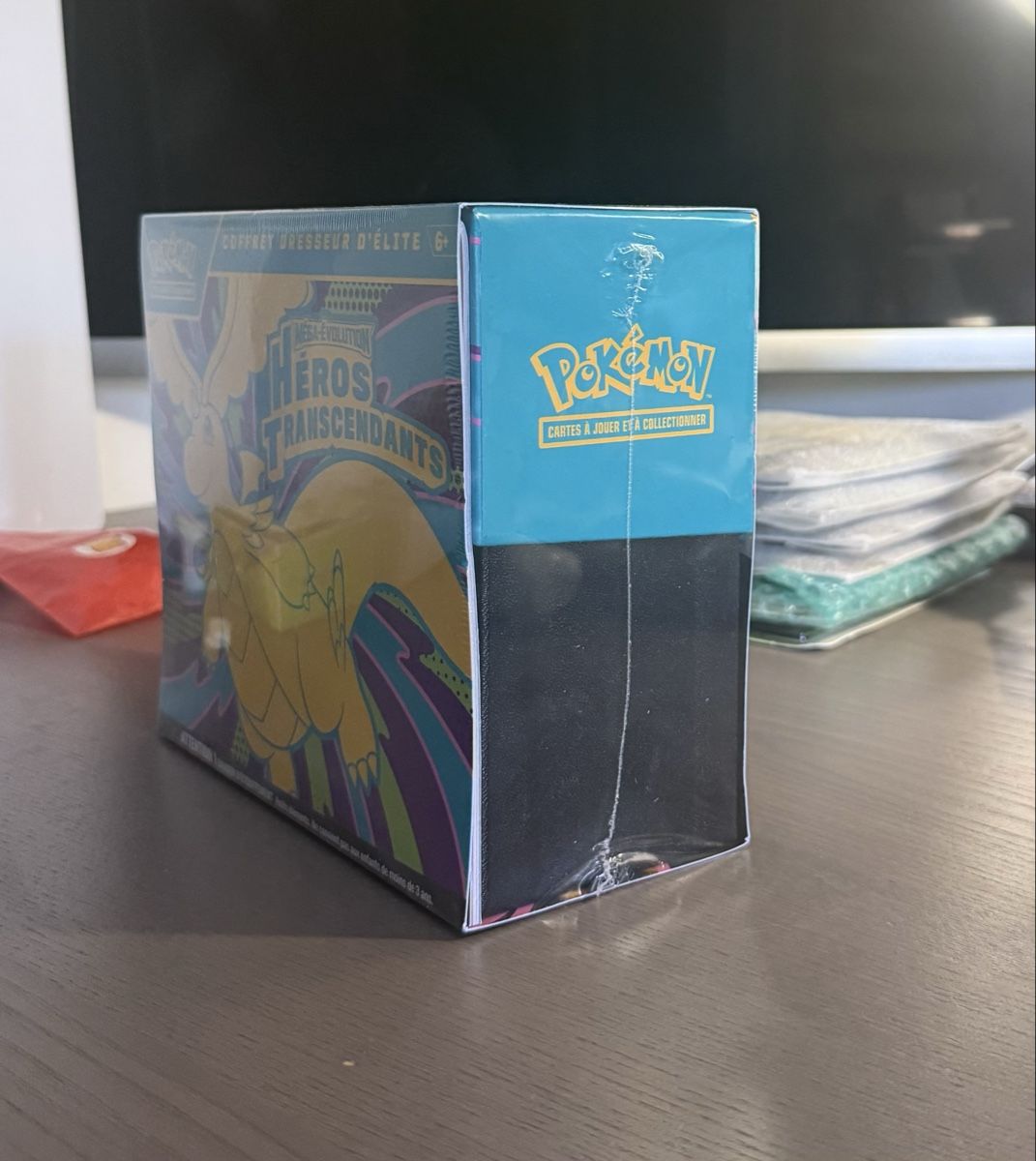 Pokémon Carte collezionabili: Heros Transcendants ETB Elite trainer box FR – Nuovo e nell'imballaggio originale da Thônex venduto da retrolovech 2