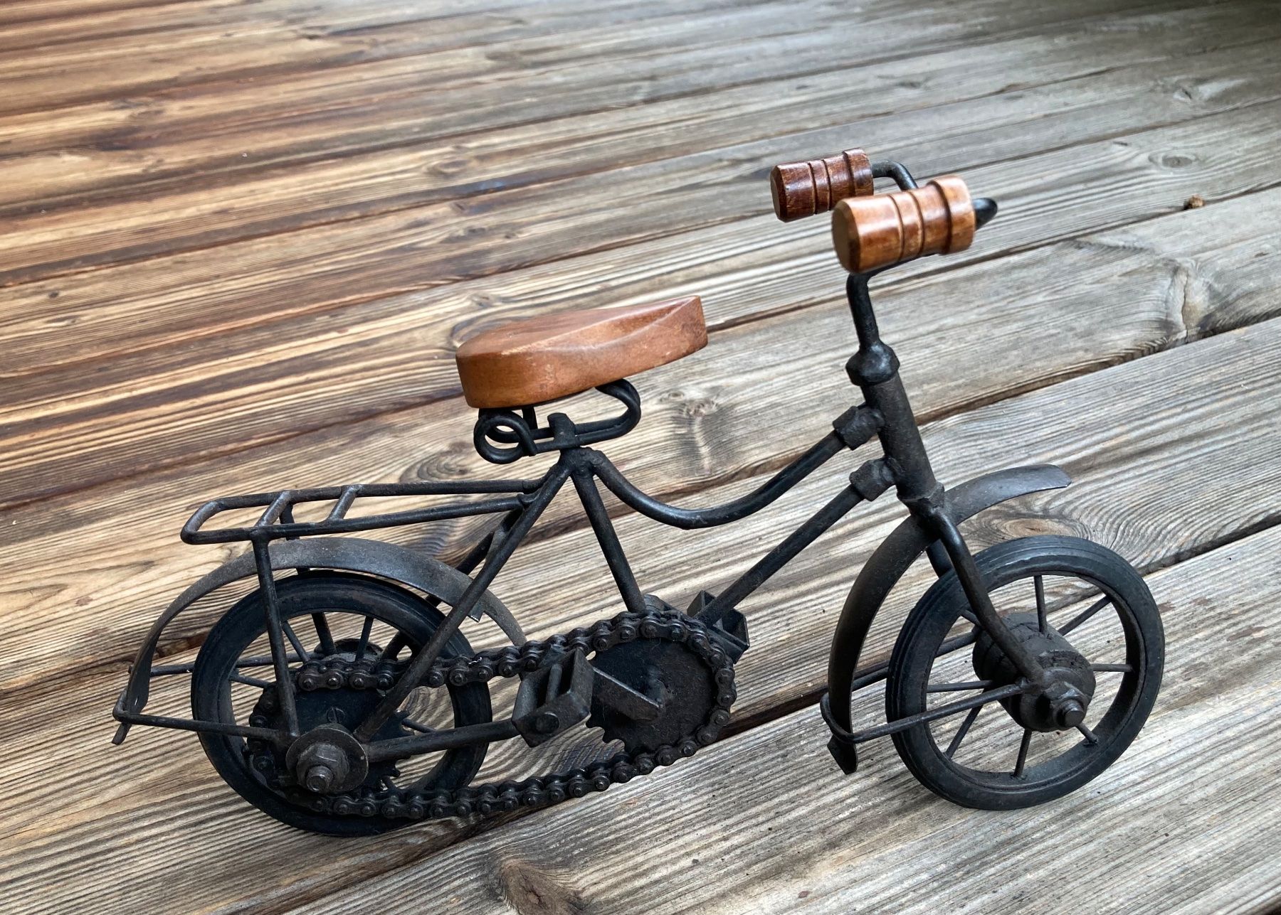 Kit di modellismo & Modellini statici: Velo Modell aus Metall – Usato da Lüchingen venduto da Eeizo