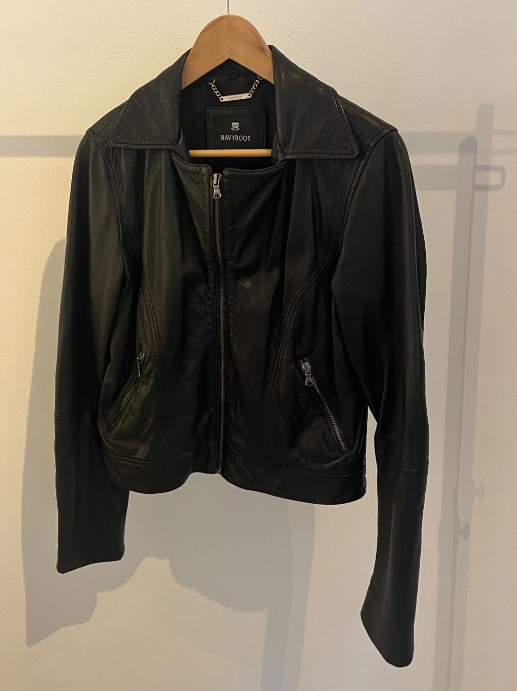Navyboot Giacche: Veste en cuir, Navyboot – Usato da Savagnier venduto da taianab