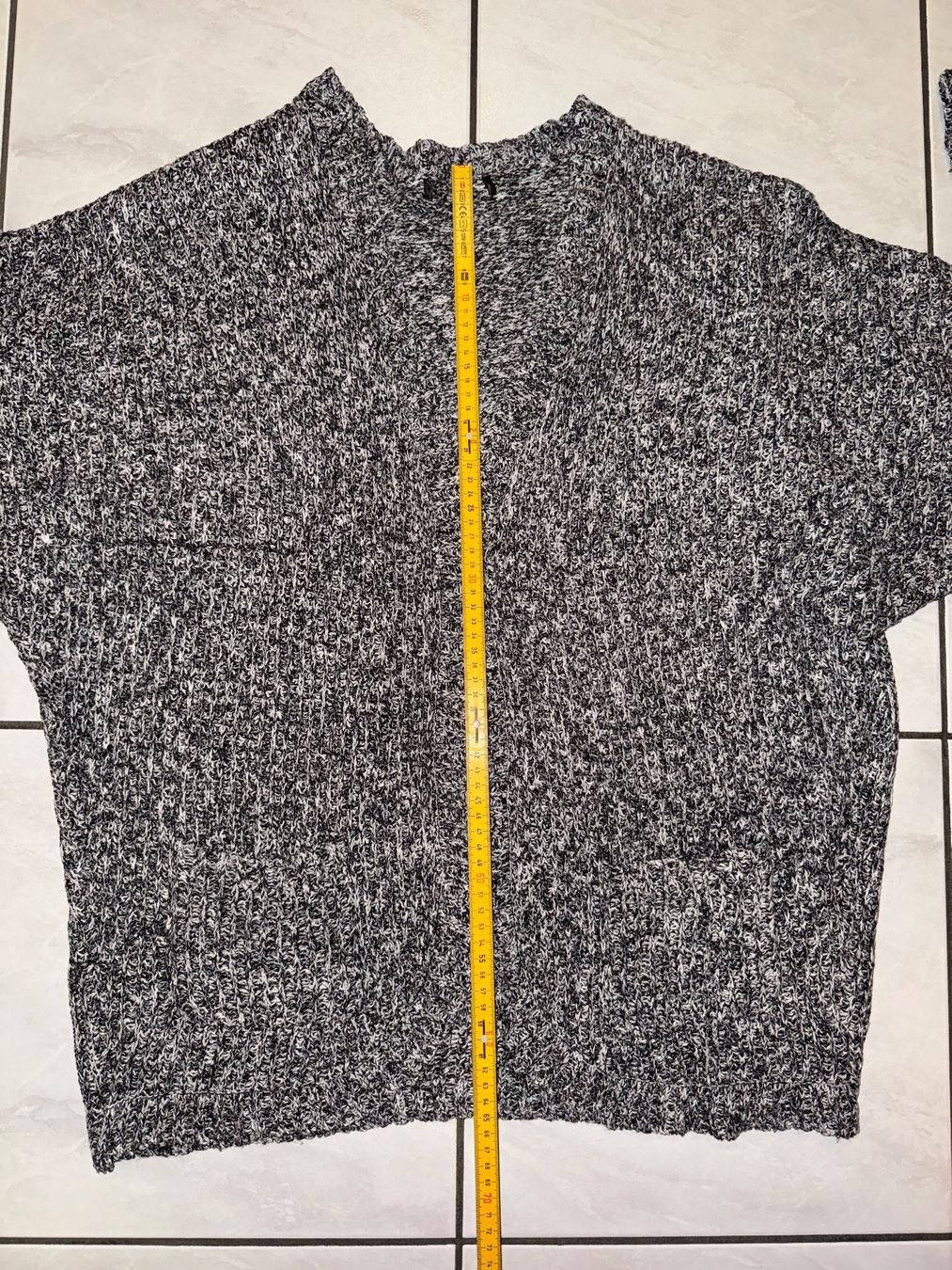 Vestes: Grauer Cardigan – D'occasion à Hergiswil NW par kaufe_bei_kaufmann 4