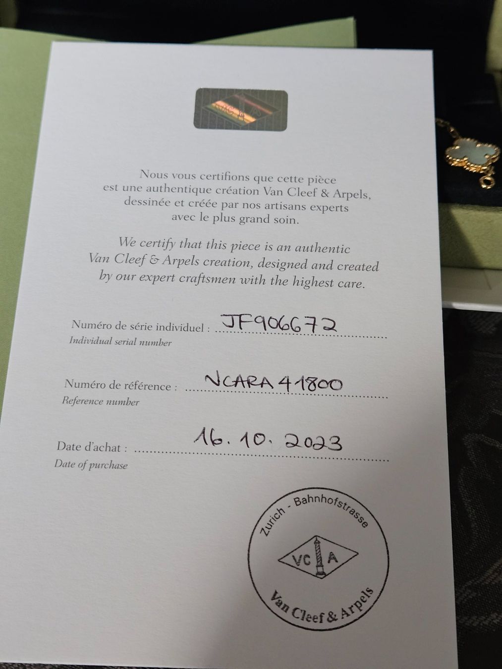 Van Cleef Bracciali & Braccialetti: Van Cleef & Arpels Alhambra Nacre Bracelet  Neuwertig – Usato da Chêne-Bourg venduto da jarry1 2