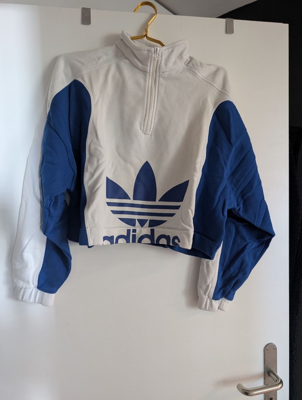 Adidas Pullover & Sweatshirts: Adidas Pullover – Gebraucht aus Wallisellen von sca97