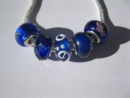 5 Glasperlen, Beads, Grosslochperle, dunkelblau, 14mm Mix