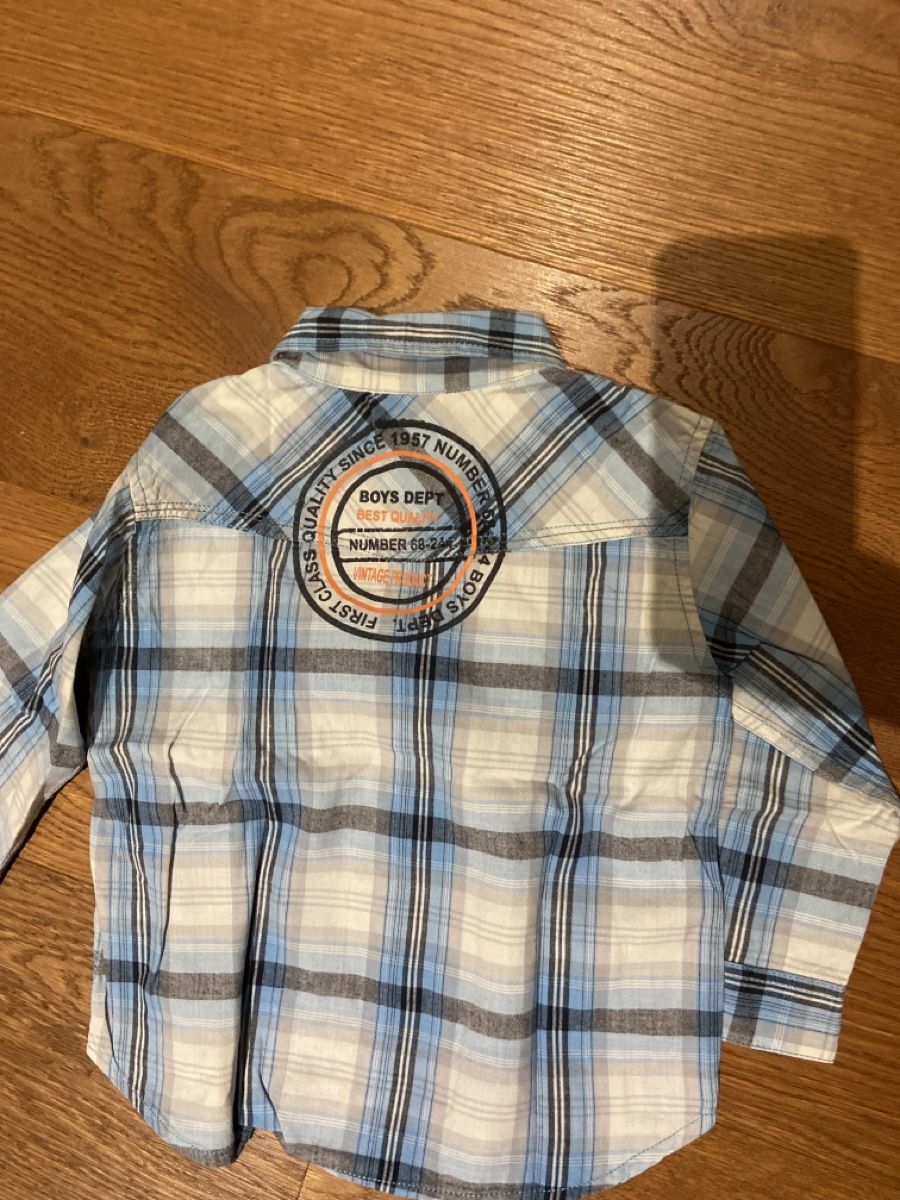 Camicie, T-shirt & Polo: 2 Langarm Hemd Gr.98 – Usato da Pratteln venduto da Nala78 4
