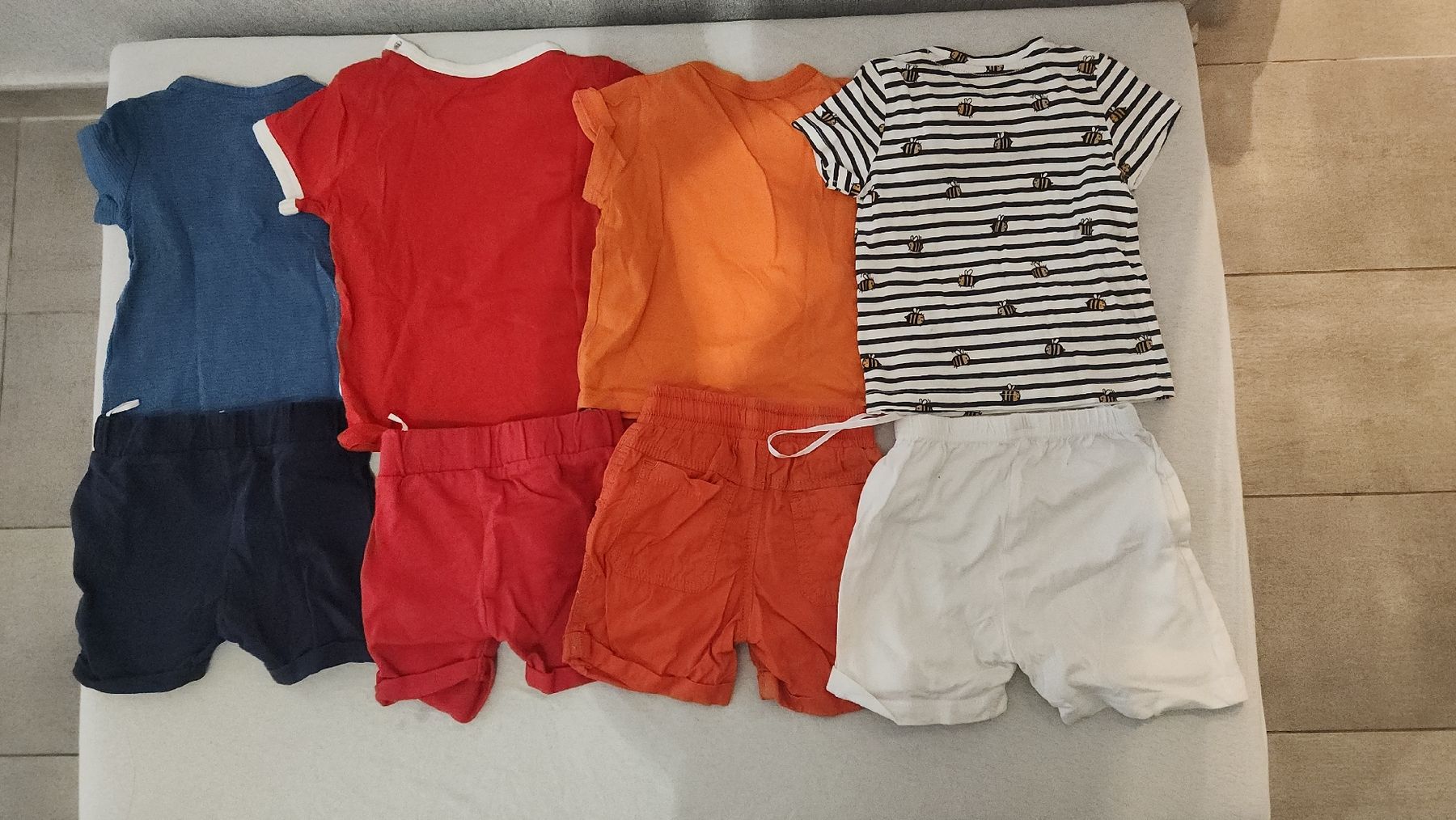 Ensembles coordonnés: Kleiderpaket Gr. 80 – D'occasion à Rüti ZH par Supy 1