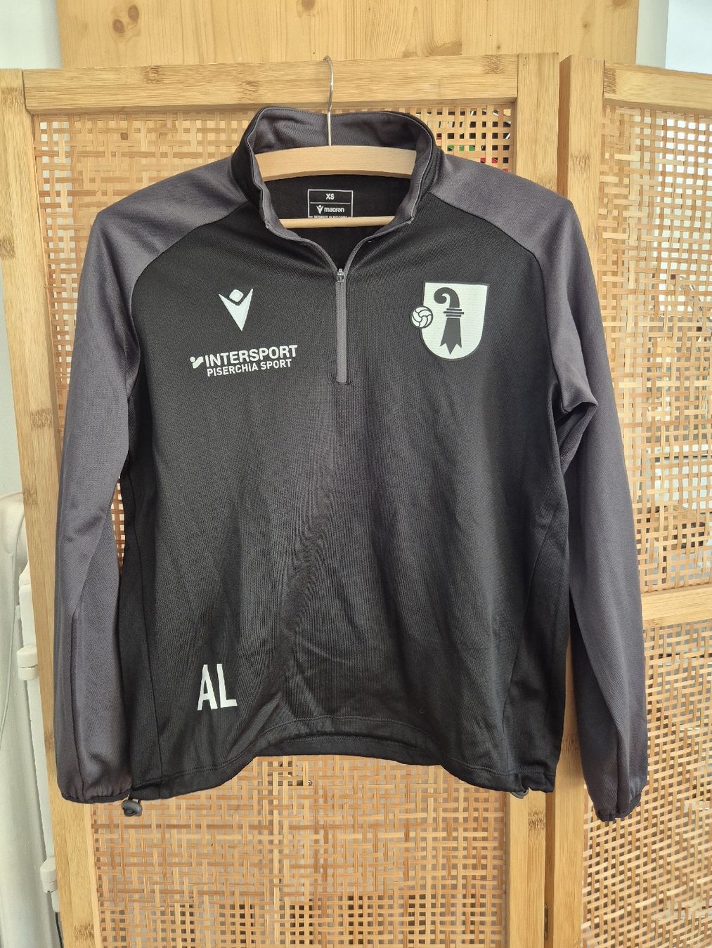 Canottiere & Pantaloni: Macron Trainingsoberteil Team Basel schwarz Grösse XS – Nuovo (secondo la descrizione) da Frenkendorf venduto da naibaf01