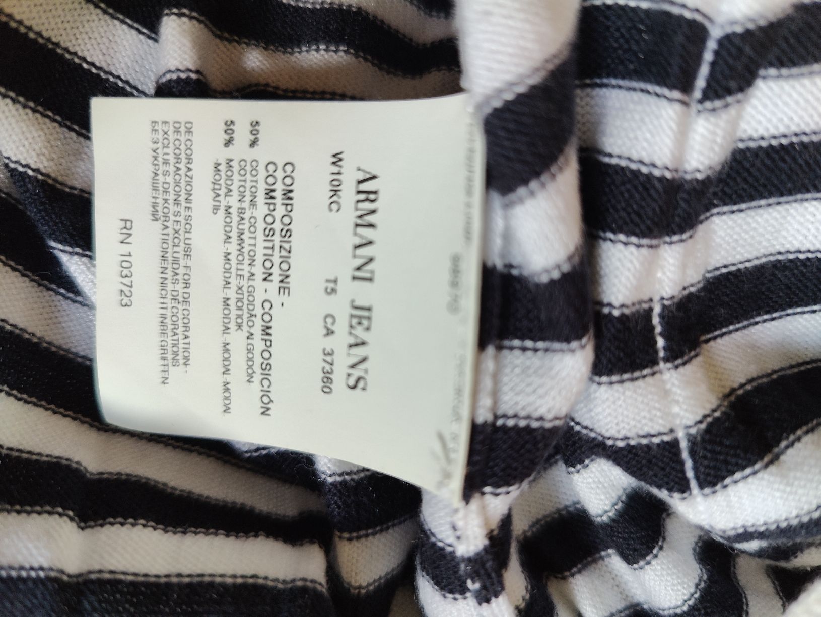 Armani Jacken: cardigan rayé Armani Jeans – Neu (gemäss Beschreibung) aus Bern von linouma 2