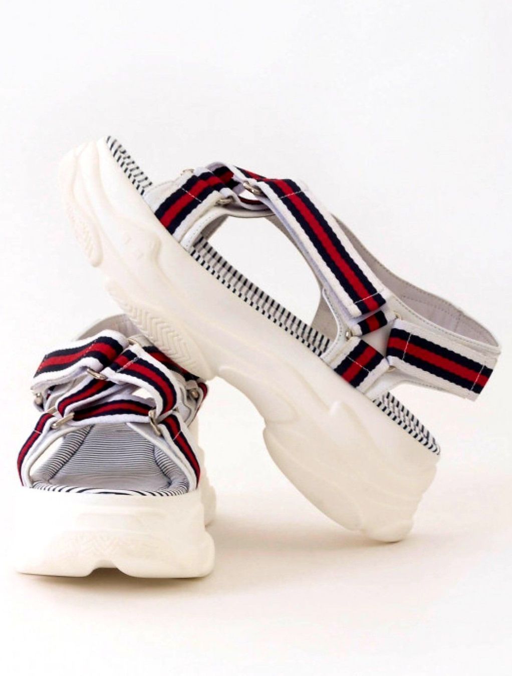 Damenschuhe: Sandales pointure 38 – Gebraucht aus Thônex von AneleManele