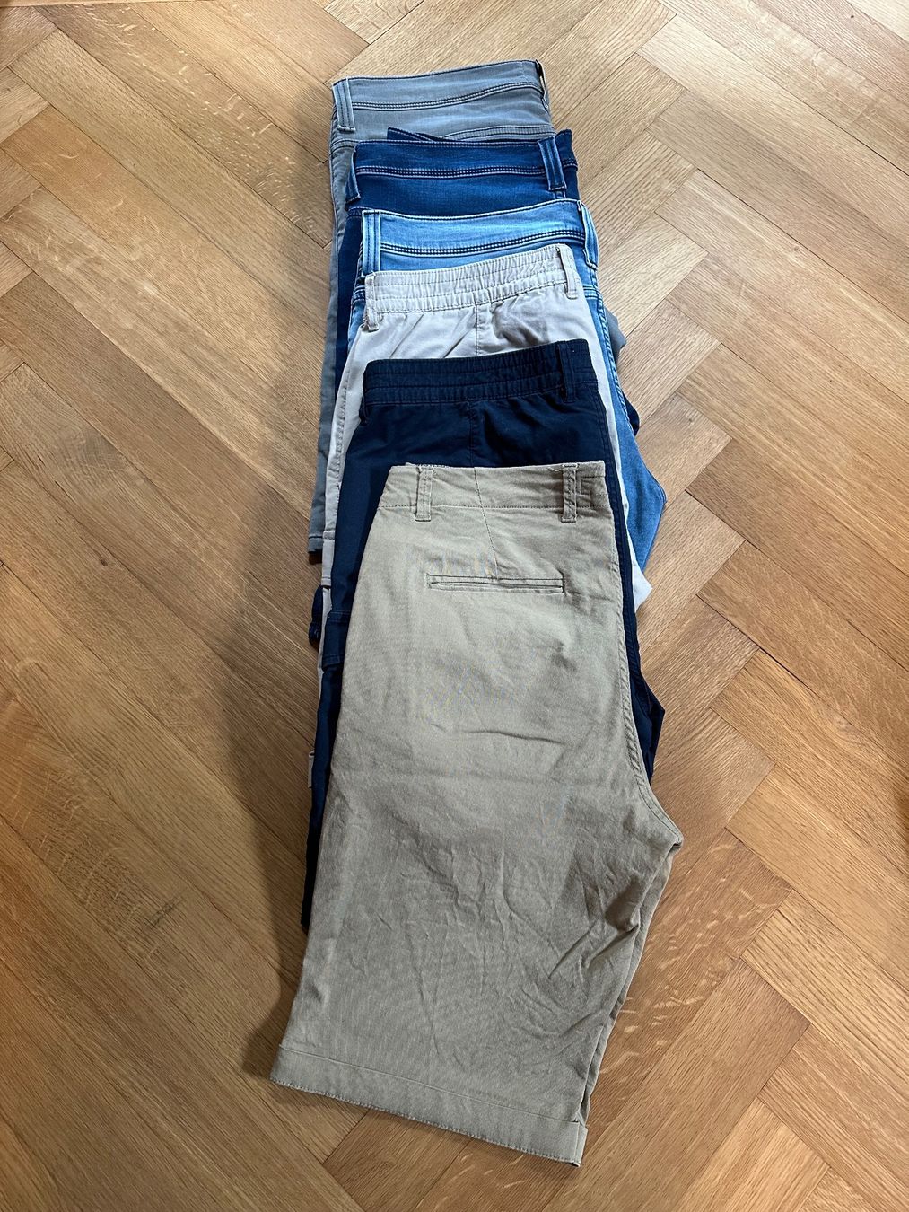 Lotti & Set di vestiti: Kurze Hosen NEU – Nuovo (secondo la descrizione) da Lenzburg venduto da PriskaLui