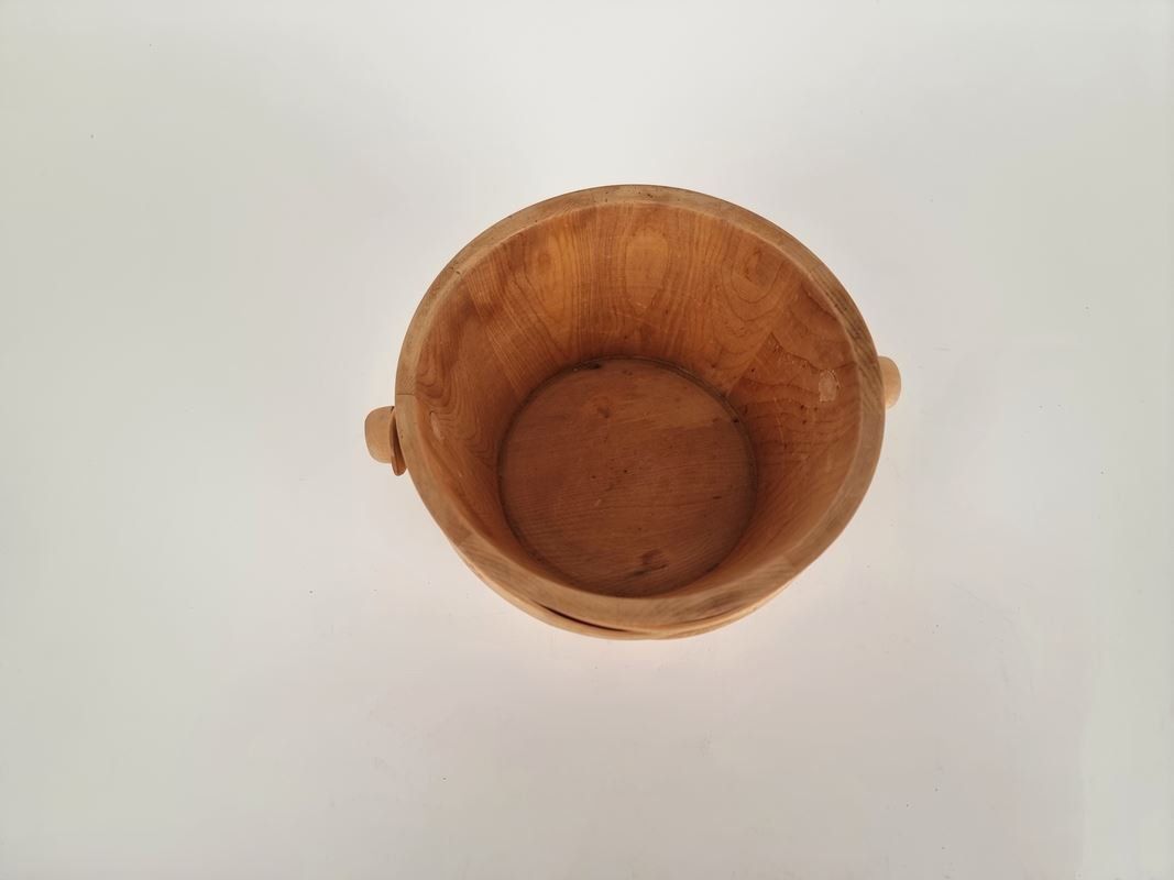 Sonstiges für Haushalt & Wohnen: Holzkessel mit Kellen – Gebraucht aus Urtenen-Schönbühl von Restwert_Schoenbuehl 3