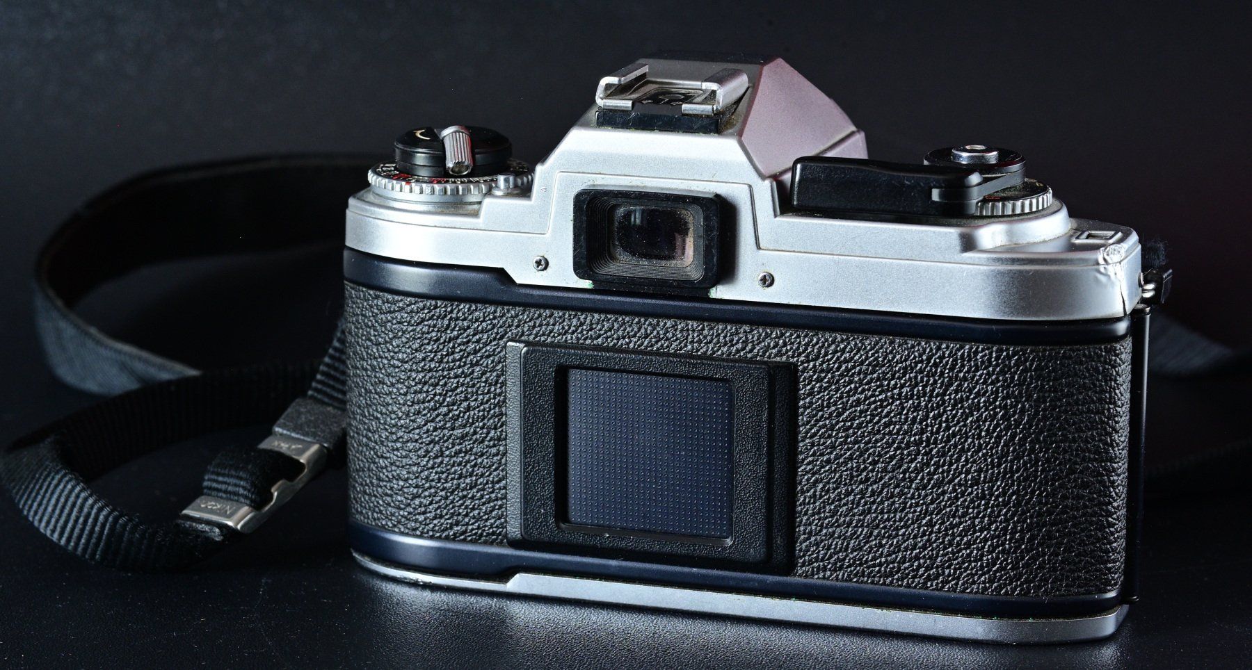 Nikon Fotocamera: Nikon FG – Usato da Fleurier venduto da im_ghl 1