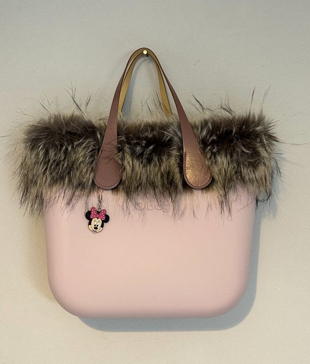 Petit sac à main rose pale arrondi à doubles compartiments